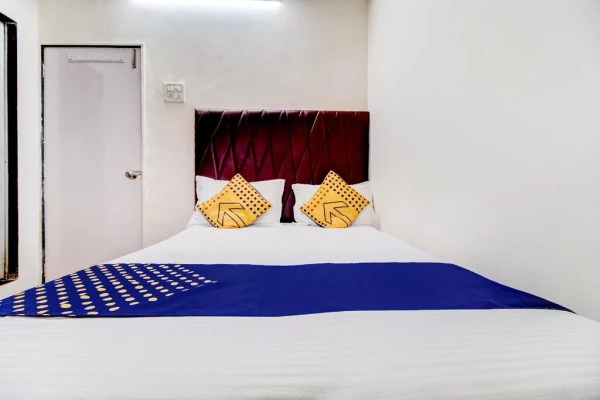 best couple friendly hotels in hotel royal plaza mumbai