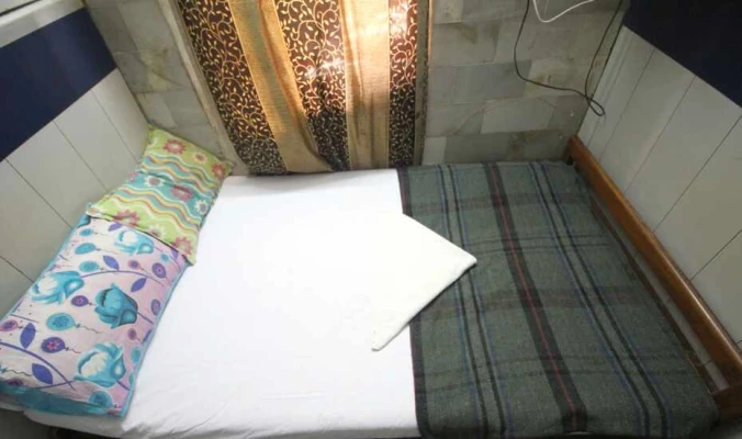 cheap hotels in hotel royal rest house mumbai