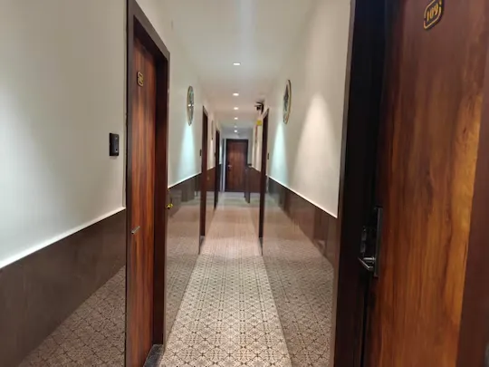 early check in hotels in hotel sai palace mumbai
