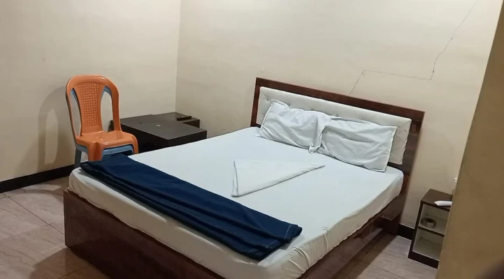 hotel with meeting room in nalasopara east, mumbai - hotel sai villa lodging & bording