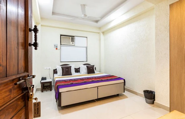 hourly hotels in hotel shraddha mumbai