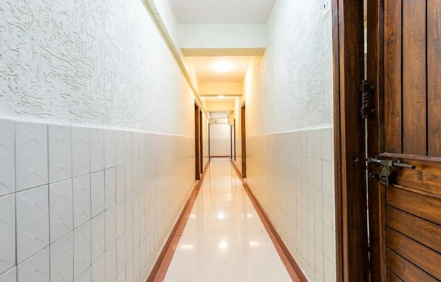 top hotels in hotel shraddha mumbai