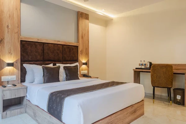 good hotels in hotel silver park mumbai