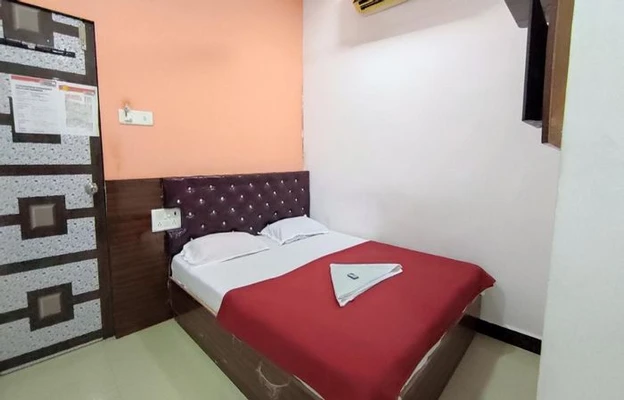 couple hotels in hotel simla house mumbai