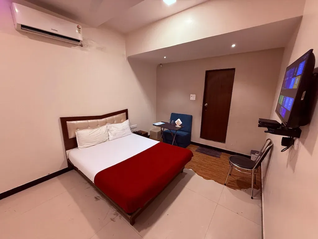 group holiday hotels in hotel sk galaxy mumbai