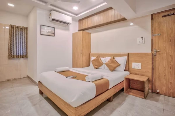 luxury hotel in hotel sonal inn mumbai