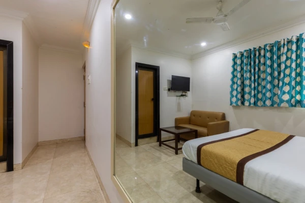 hotel near mumbai airport - hotel stayland inn