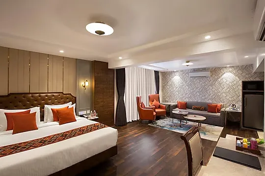 hotel room booking in colaba, mumbai - hotel suba palace near gateway of india
