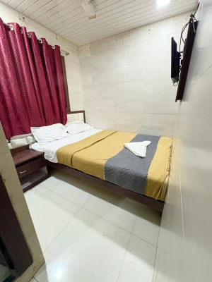cheap hotels in hotel sunset mumbai