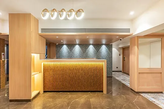 best hotels in hotel supreme comforts mumbai  international airport t2 mumbai
