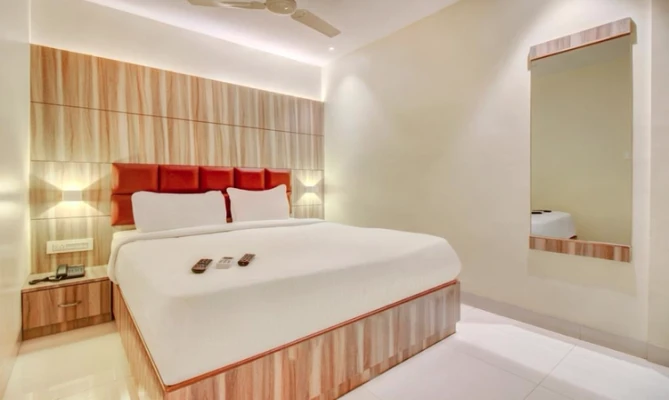 hotels for few hours in hotel wellingten mumbai