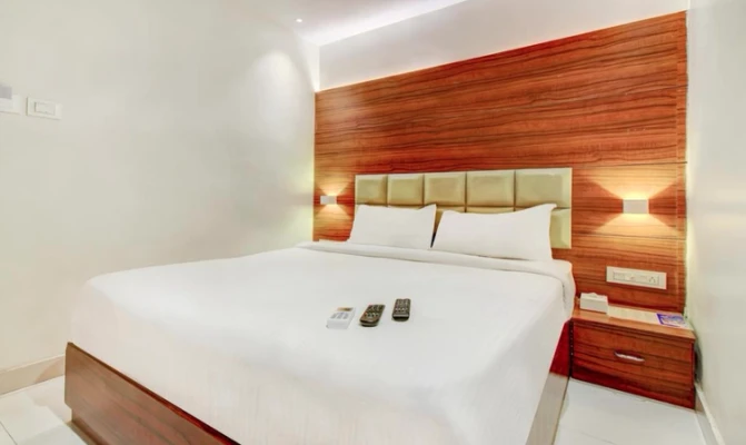 budget hotels in hotel wellingten mumbai
