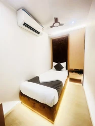 hotels for couple in hotel winton mumbai