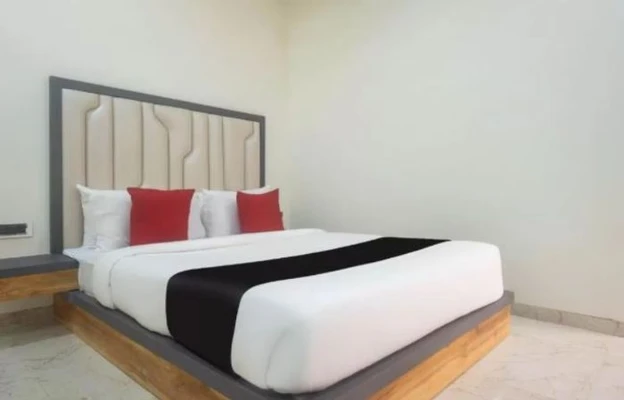 unmarried couple friendly hotels in hotel zaid international mumbai