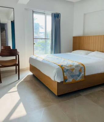 group holiday hotels in indie stays chembur mumbai