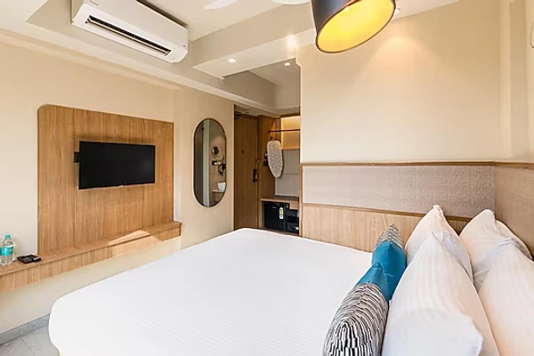 hotel in andheri east, mumbai for couples - indie stays mumbai international airport
