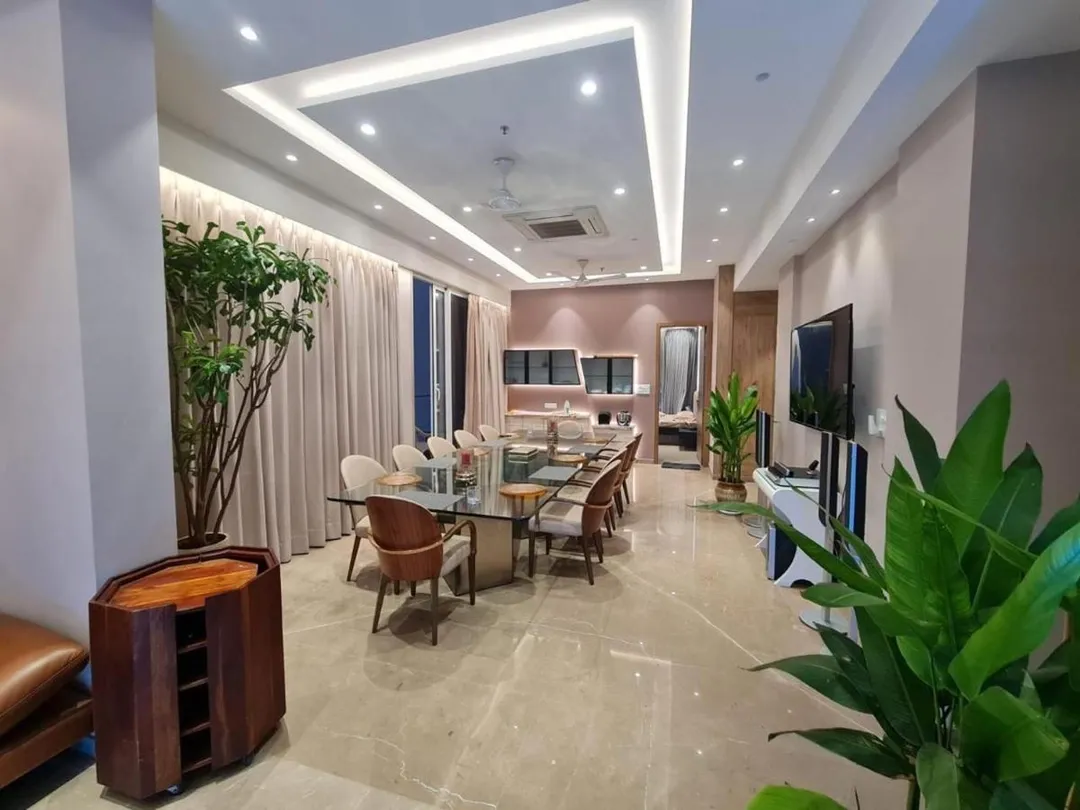 tourist hotels in kova luxury services apartment mumbai