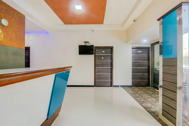 top hotels in lakshmi palace lodging and boarding mumbai