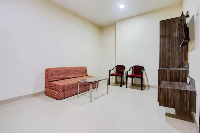 flexible hotel booking in lakshmi palace lodging and boarding mumbai