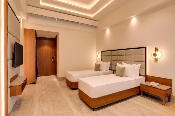 hotel with gym in mira road, mumbai - lemon hotel tree mira road