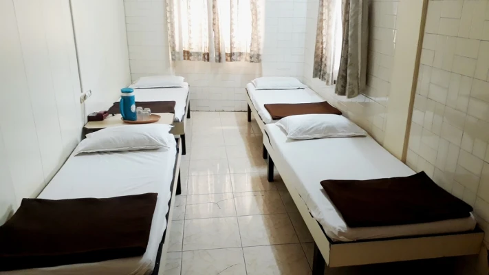 flexible hotel booking in milan guest house mumbai
