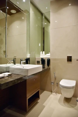 hotel with swimming pool in andheri east, mumbai - niranta airport transit hotel & lounge - t2 arrival landside