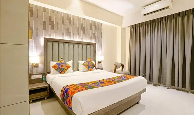 hotel with gym in thane, mumbai - pride shubham comforts