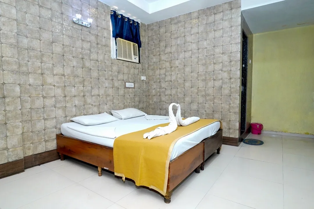 online room booking in thane west, mumbai - raj residency