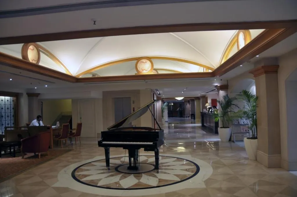hotel with gym in juhu beach, mumbai - ramada plaza by wyndham palm grove