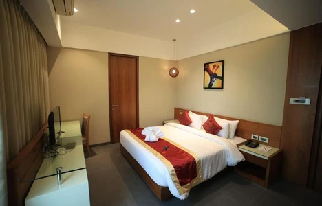 hotel near mumbai airport - the byke delotel borivali