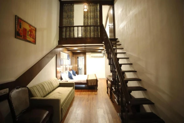 hotel with swimming pool in andheri east, mumbai - the byke heritage matheran