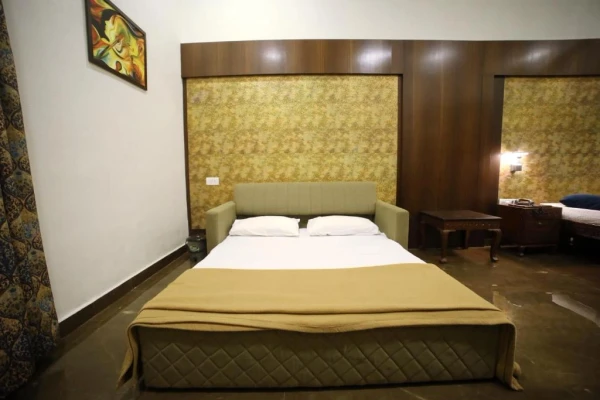 hotel near mumbai airport - the byke heritage matheran
