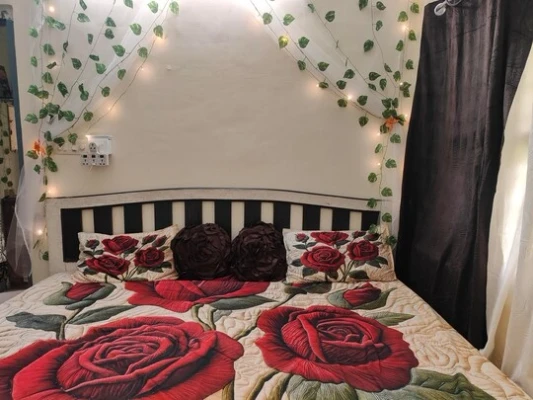 best hotels for unmarried couples in the love nest homestay mumbai