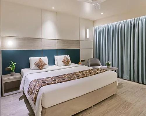 andheri east, mumbai hotel booking - the regale by tunga