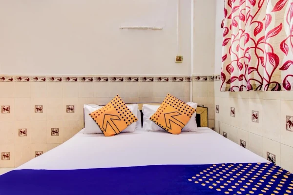 best hotels for few hours in vraj lodging and boading mumbai
