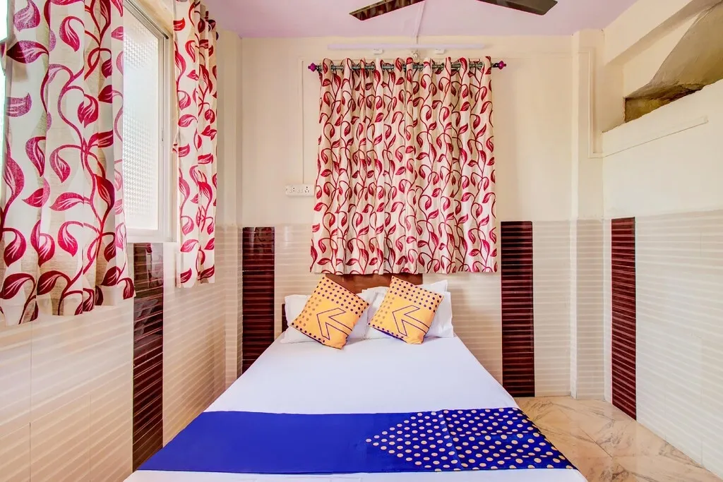 five star hotels in vraj lodging and boading mumbai
