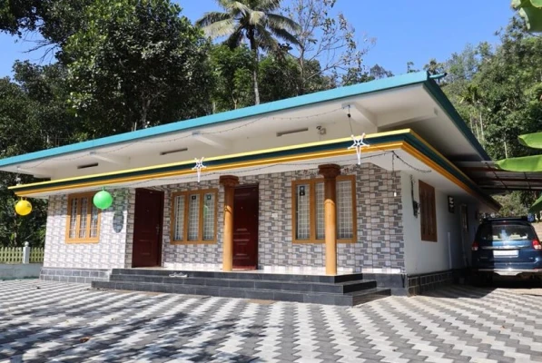 hotel with bar in munnar colony road, munnar - arabian nights munnar