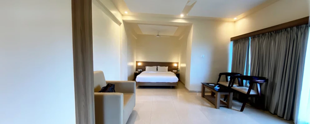 hotel room booking in nandgoan, murud - the byke skylark seafront resort dapoli