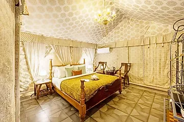 bhediyana, mussoorie hotel booking - elivaas zephyr kumaon cottage hillside retreat with common pool, gym & restaurant