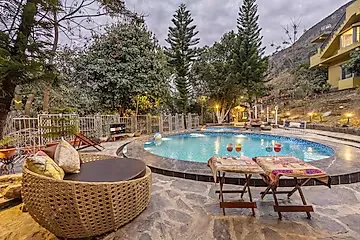 bhediyana, mussoorie hotel booking - elivaas zephyr timberhill cottage with pool