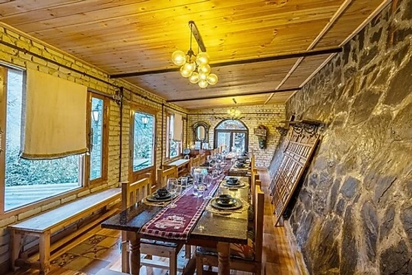 hotel with gym in bhediyana, mussoorie - elivaas zephyr