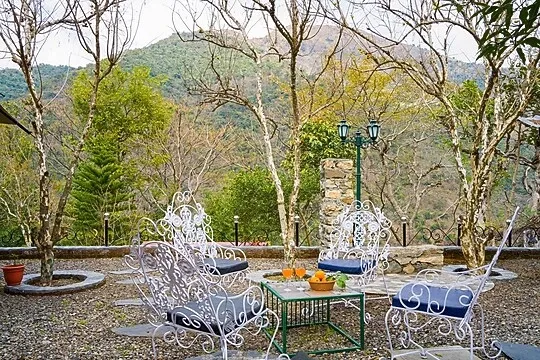 budget hotel in bhediyana, mussoorie - elivaas zephyr