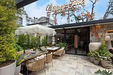 online room booking in mall road, mussoorie - romeo lane mussoorie by alivaa