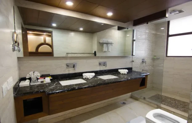 resort in the mall road, mussoorie for family - the solitaire resort