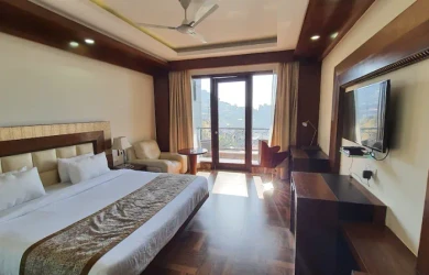pet friendly resort in the mall road, mussoorie - the solitaire resort