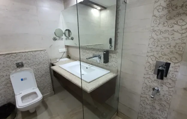 low price resort in the mall road, mussoorie - the solitaire resort