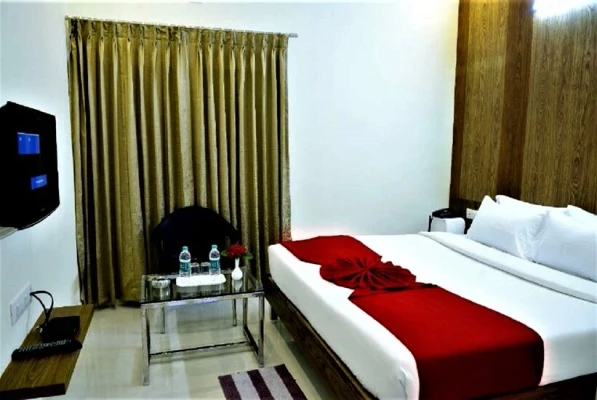 jacuzzi hotel in nazarbad, mysore - vismaya comforts