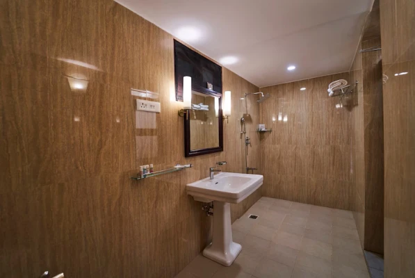 hotel with banquet hall in nazarbad, mysore - vismaya comforts