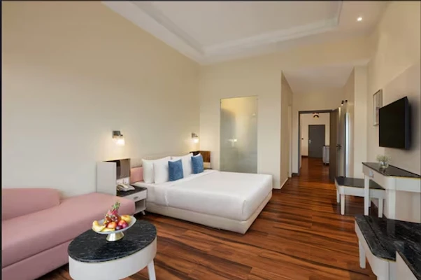 hotel with swimming pool in khairy, nagpur - essentia luxury hotel and convention nagpur