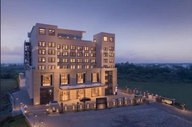 khairy, nagpur hotel booking - essentia luxury hotel and convention nagpur